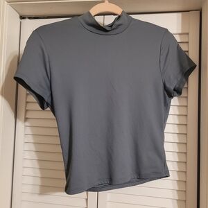 Abercrombie & Fitch Gray Mock-Neck Short Sleeve Tee